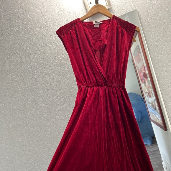 Vintage Velvet Red Dress - Picture 1 of 3